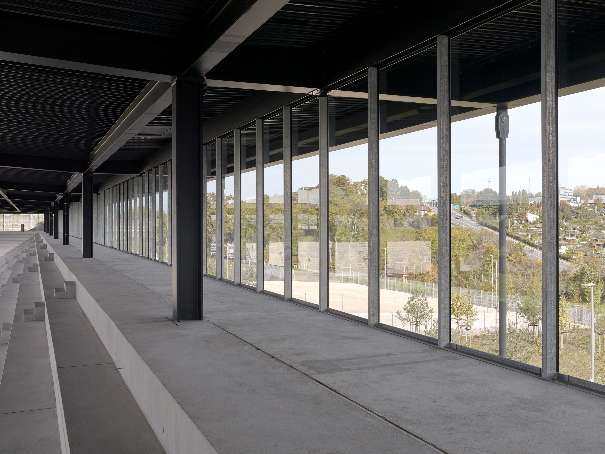 Stade de la Tuilière, Lausanne